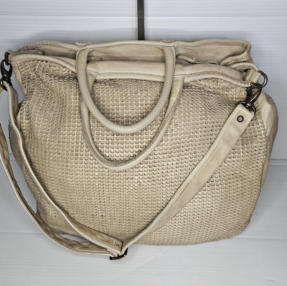 Giancarlo Nevola Groove Natural Leather Shoulder Bag | Made in Italy